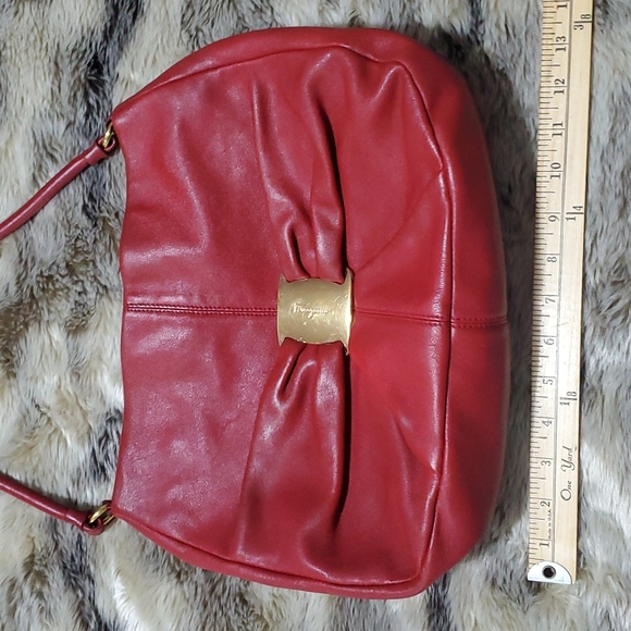 Salvatore Ferragamo shoulder bag - Picture 12 of 14
